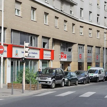 Sejours & Affaires Saxe-gambetta Aparthotel