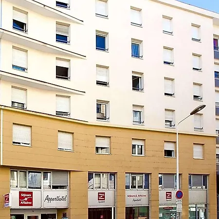 세주르&아페르 삭스-잠베타 리옹
