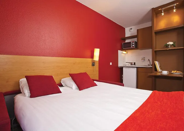 Sejours & Affaires Saxe-gambetta Apartahotel 3*